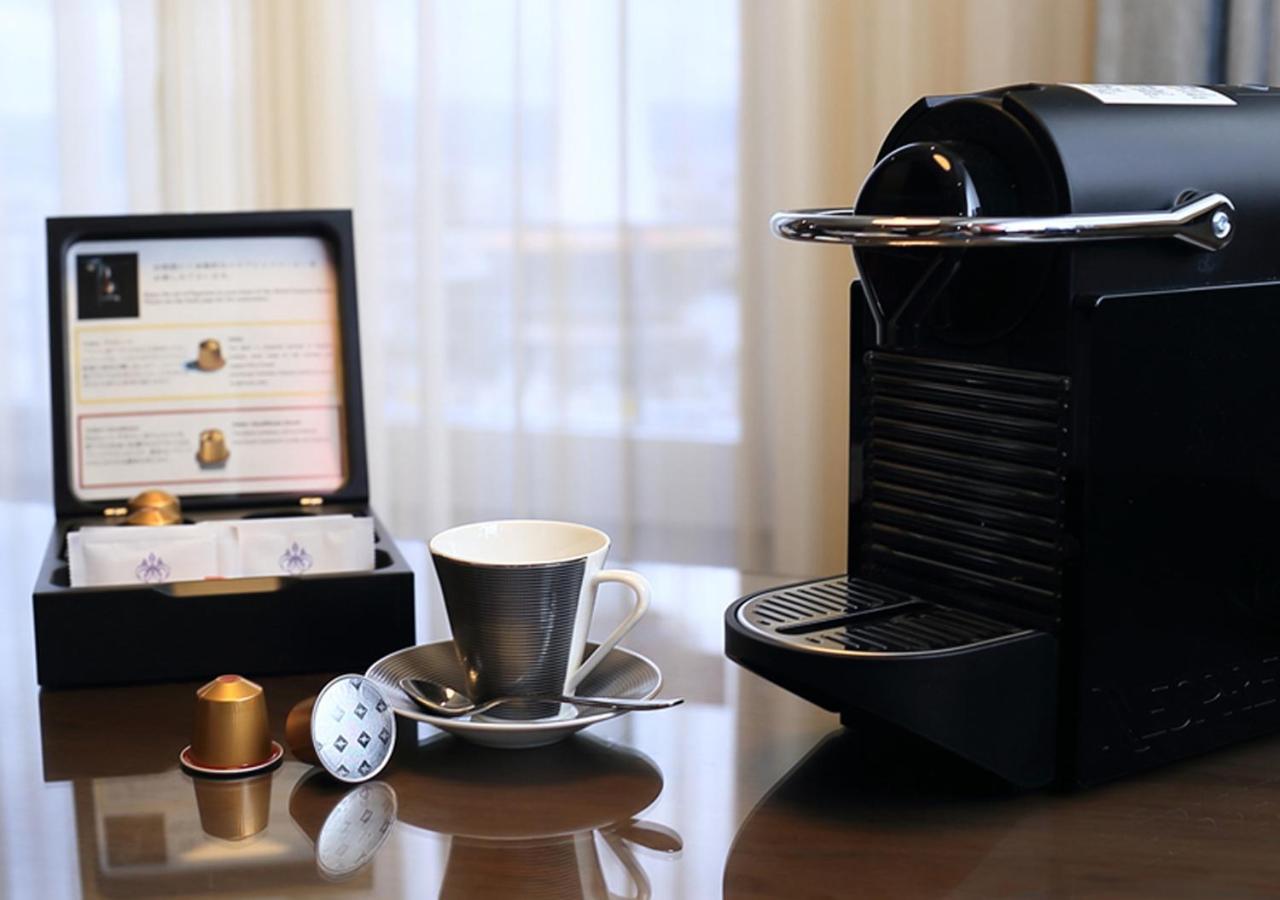 Hotel Granvia Kioto Zewnętrze zdjęcie A Nespresso coffee machine