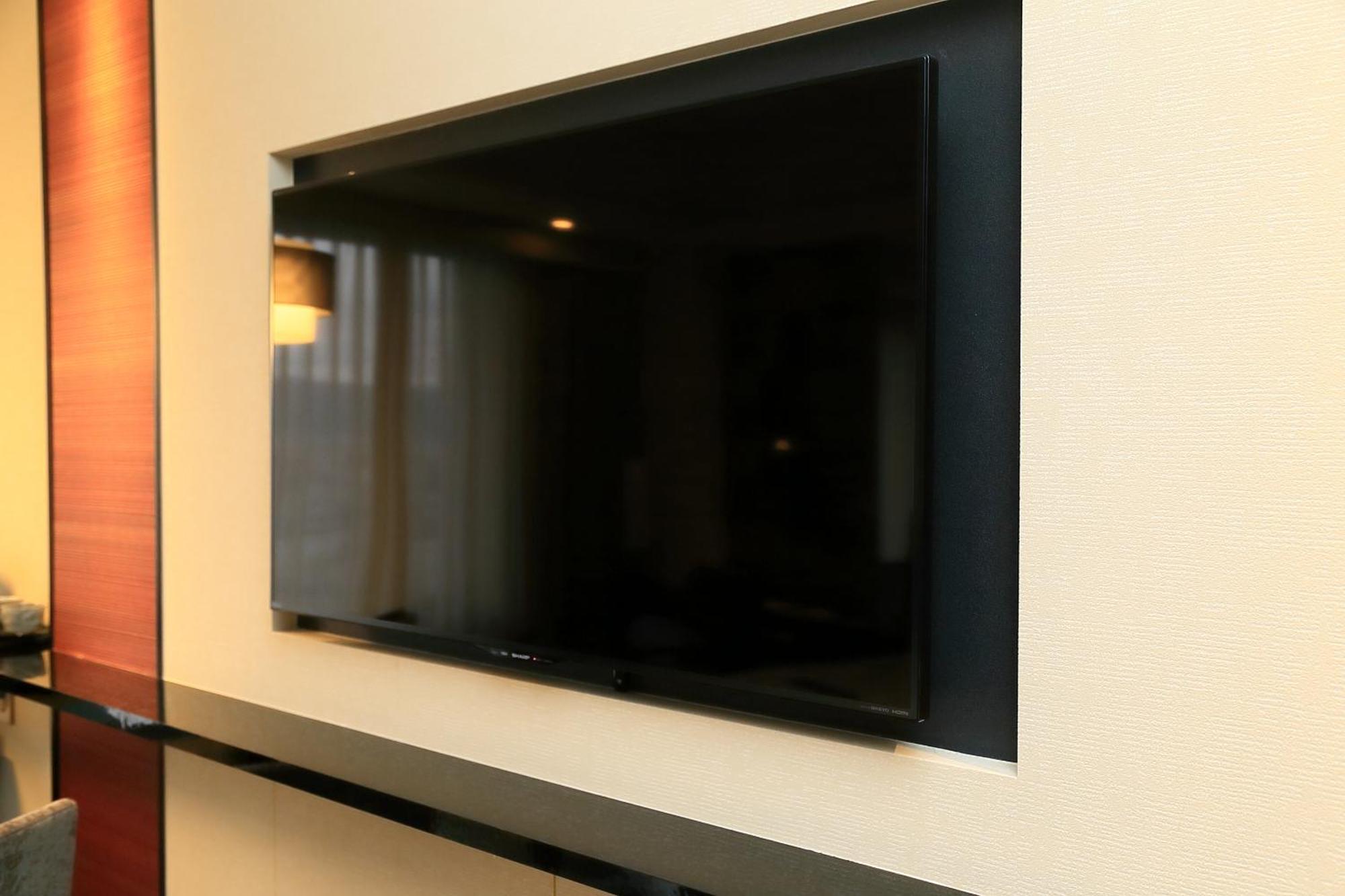 Hotel Granvia Kioto Pokój zdjęcie A wall-mounted television